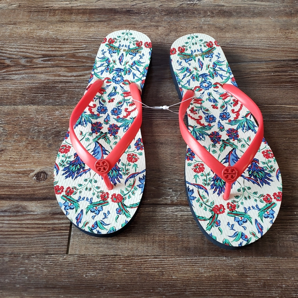 NWT Farmhouse Tory Burch size 9 Flip Flops